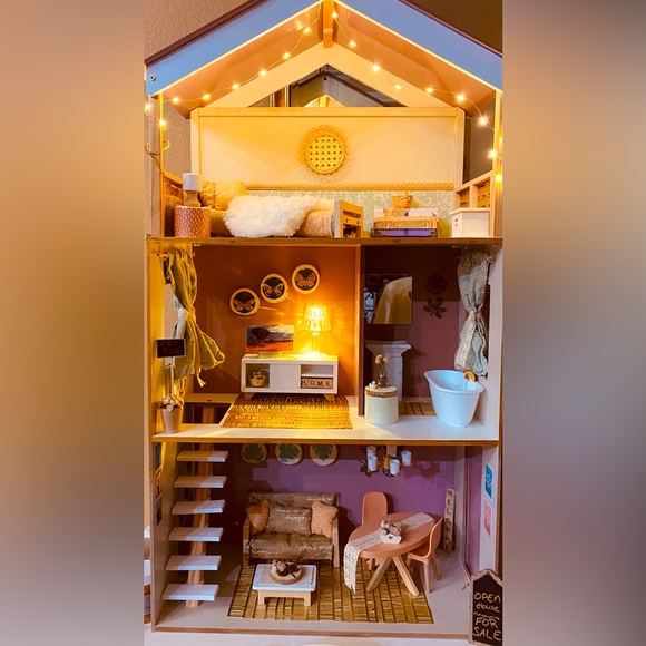 Custom KidKraft Dollhouse - Picture 1 of 16